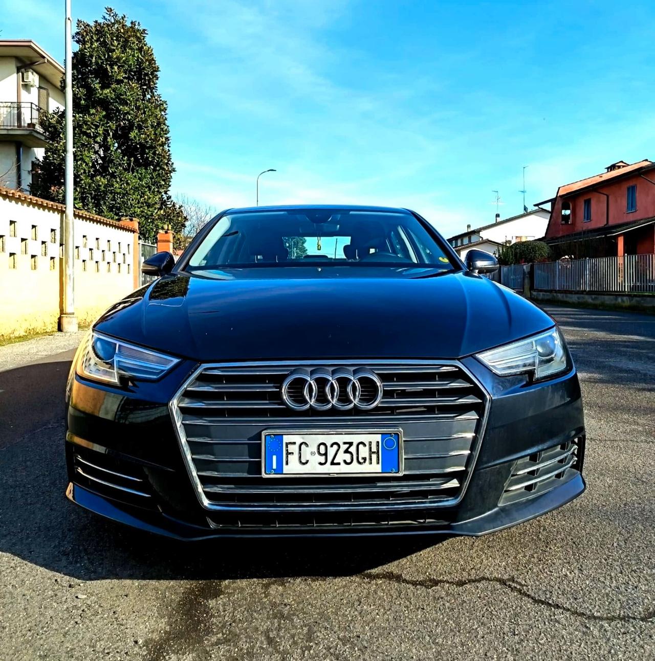 Audi A4 2.0 TDI ultra 136CV Business