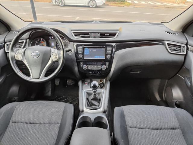 NISSAN Qashqai 1.2 DIG-T Tekna