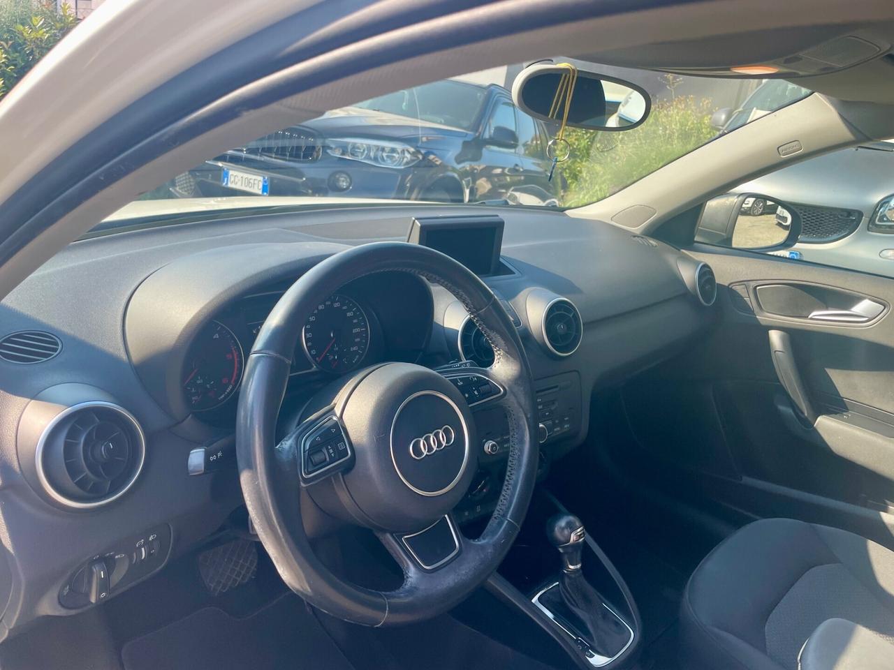 Audi A1 SPB 1.6 TDI S tronic Admired