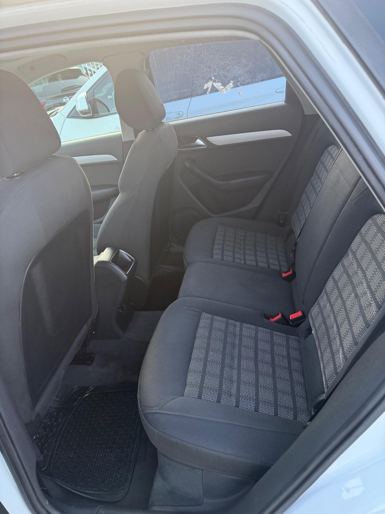 Audi Q3 2.0 TDI 150 CV quattro Sport