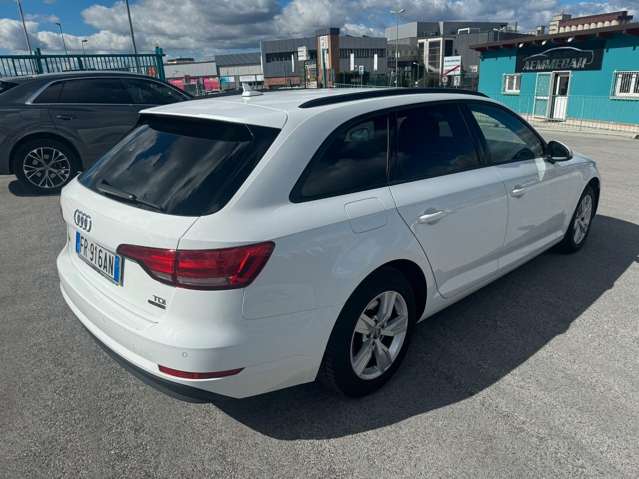 Audi A4 Avant 2.0 TDI 150 CV quattro Business