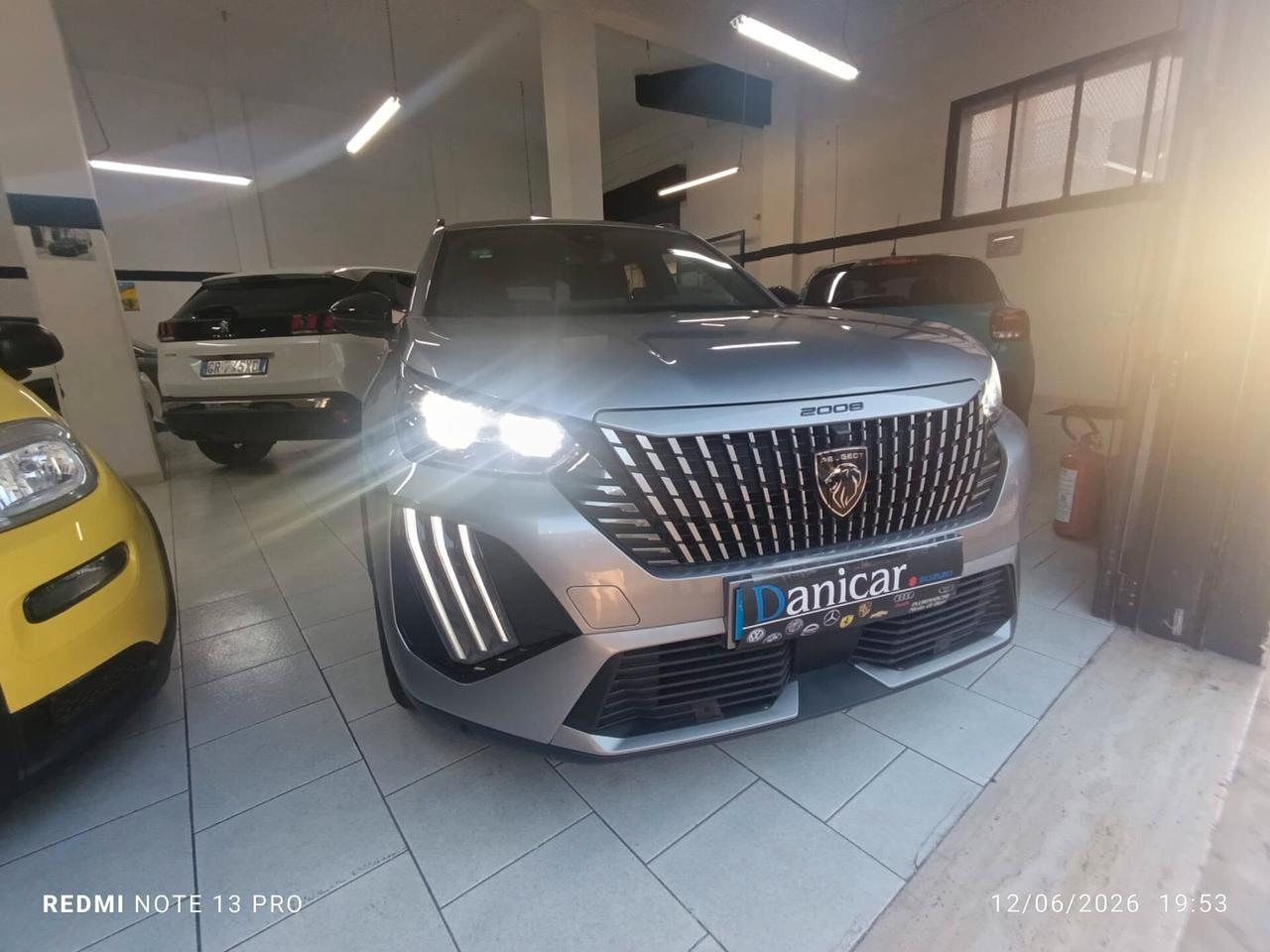 Peugeot 2008 PureTech 100 S&S Allure