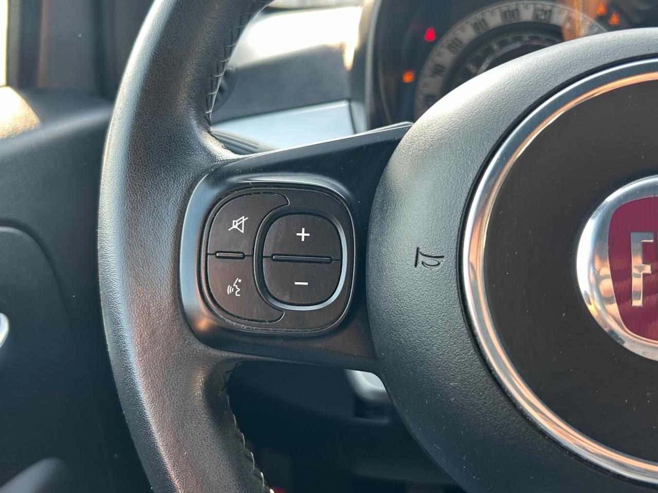 Fiat 500 1.0 hybrid Connect 70cv