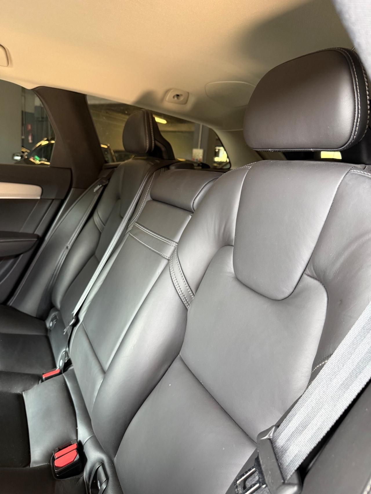 Volvo V90 D4 EU6B INSCRIPTION KMCERT GARANZ
