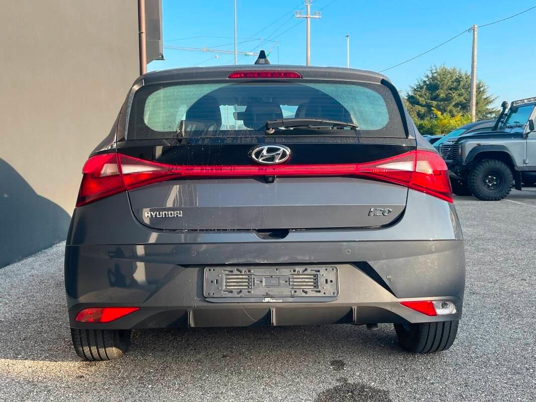 Hyundai i20 1.2 mpi Connectline Retrocamera LED