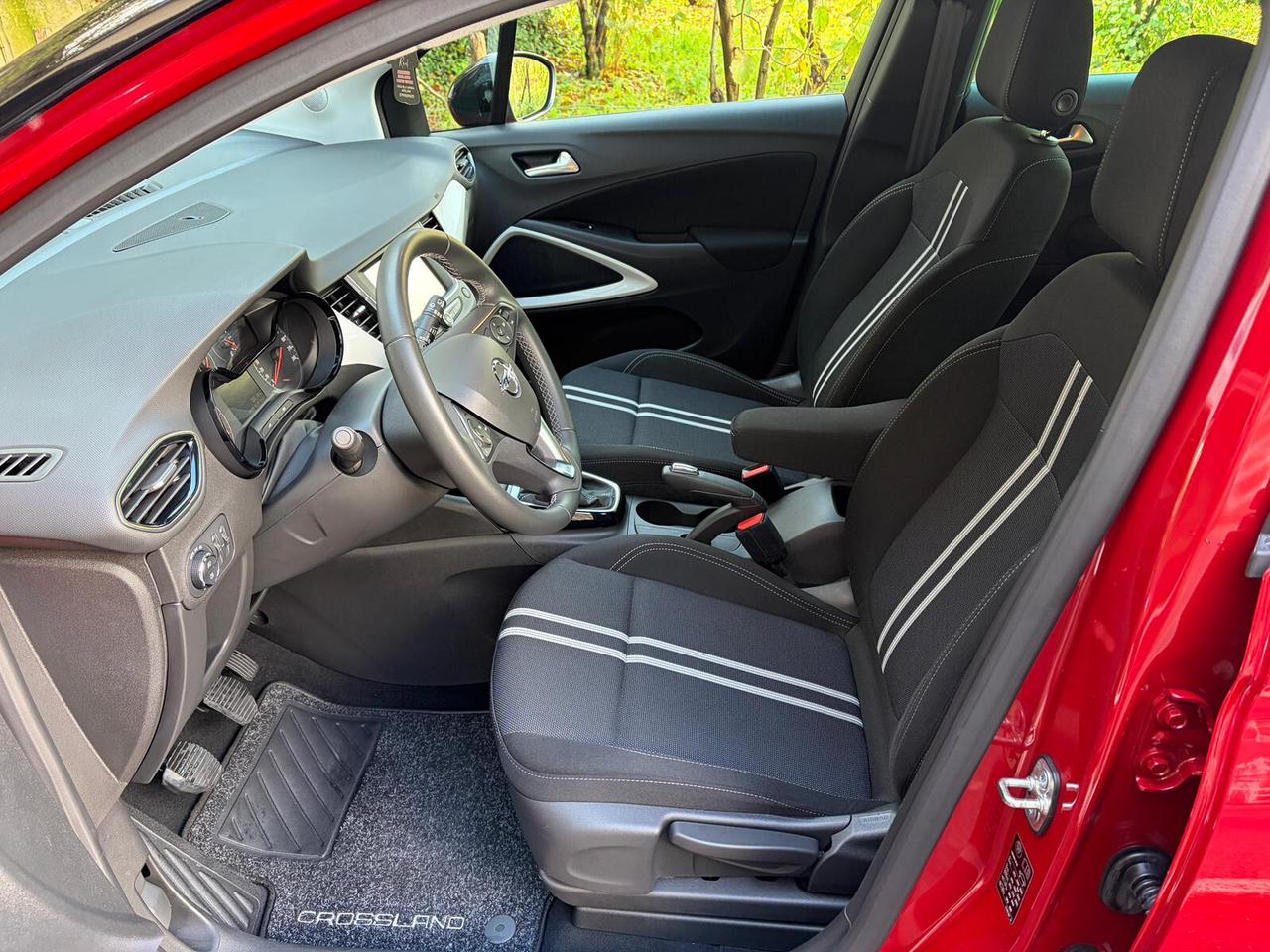 Opel Crossland 1.2 BENZINA 83CV S&S Design&Tech