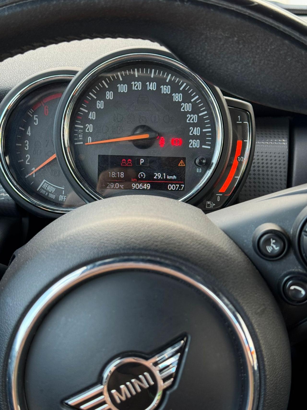 Mini 1.5 Cooper D Cabrio