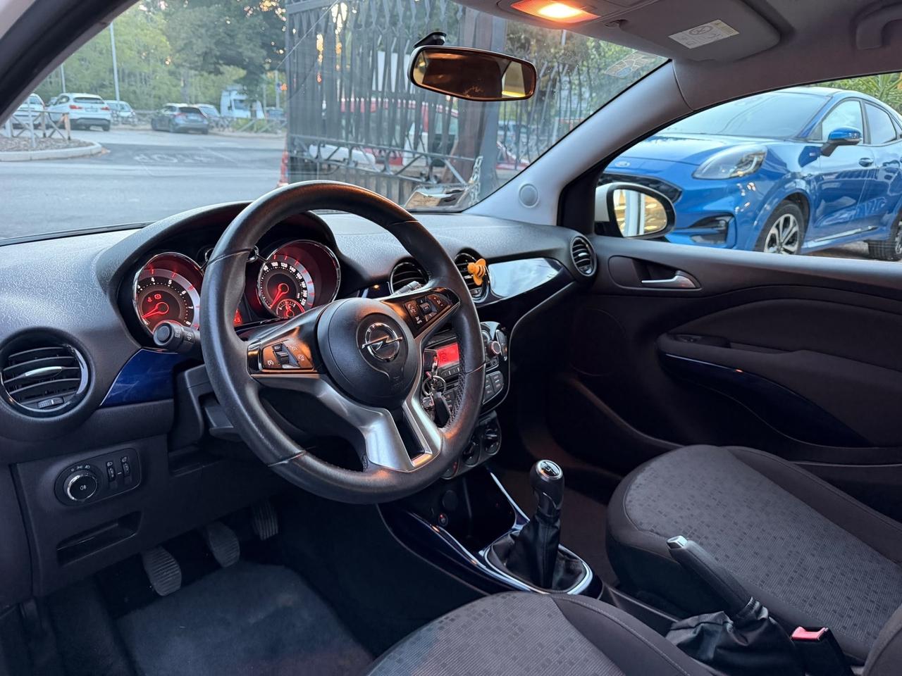 Opel Adam 1.4 87 CV GPL Tech Jam