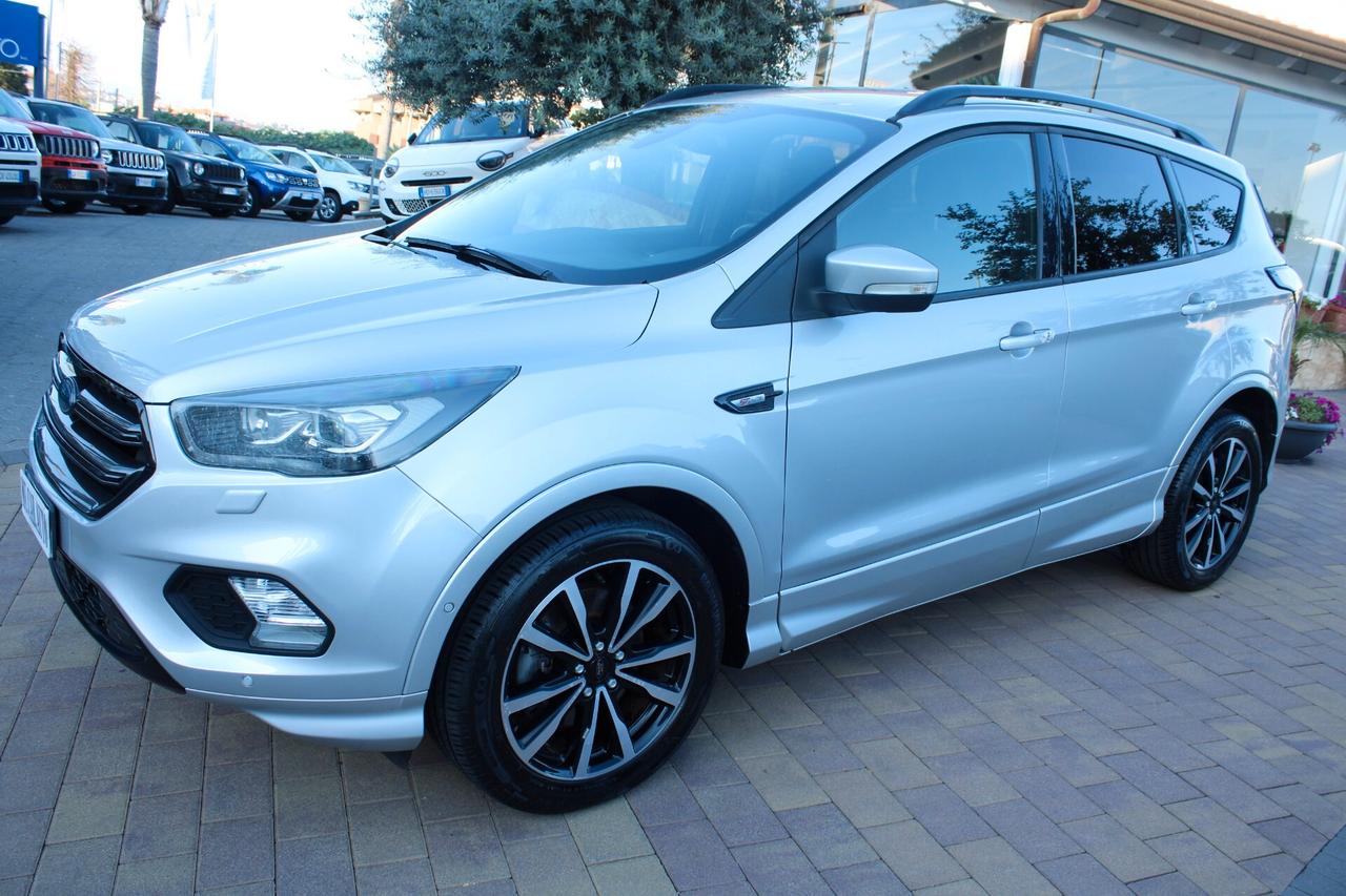Ford Kuga 1.5 TDCI 120 CV S&S 2WD ST-Line