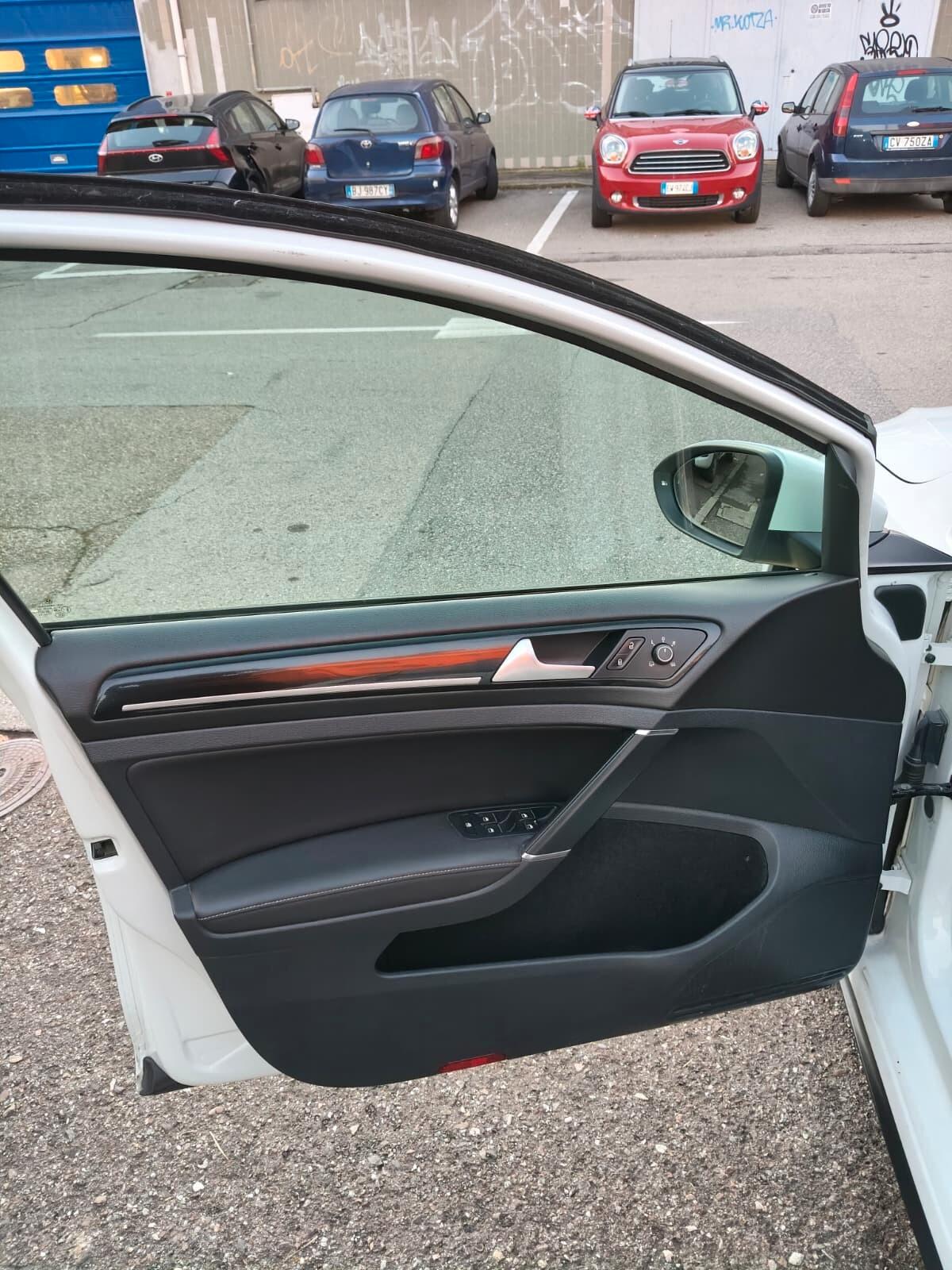 Volkswagen Golf GTD 2.0 TDI 5p. BlueMotion Technology