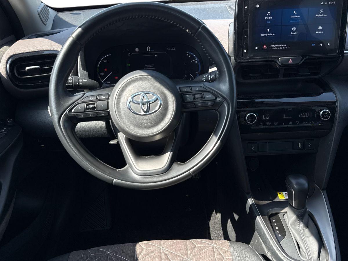 TOYOTA Yaris Cross 2021 - Yaris Cross 1.5h Lounge fwd 116cv e-cvt