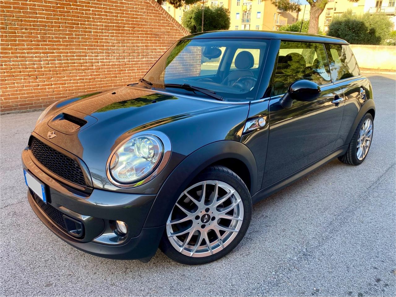 Mini Mini 1.6 16V Cooper S