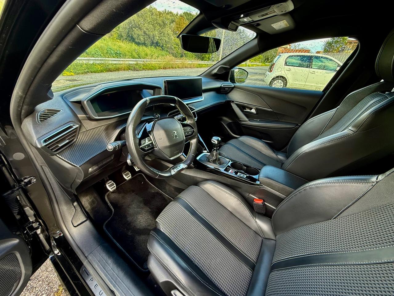 PEUGEOT 208 BLUEHDI 100 CV GT LINE