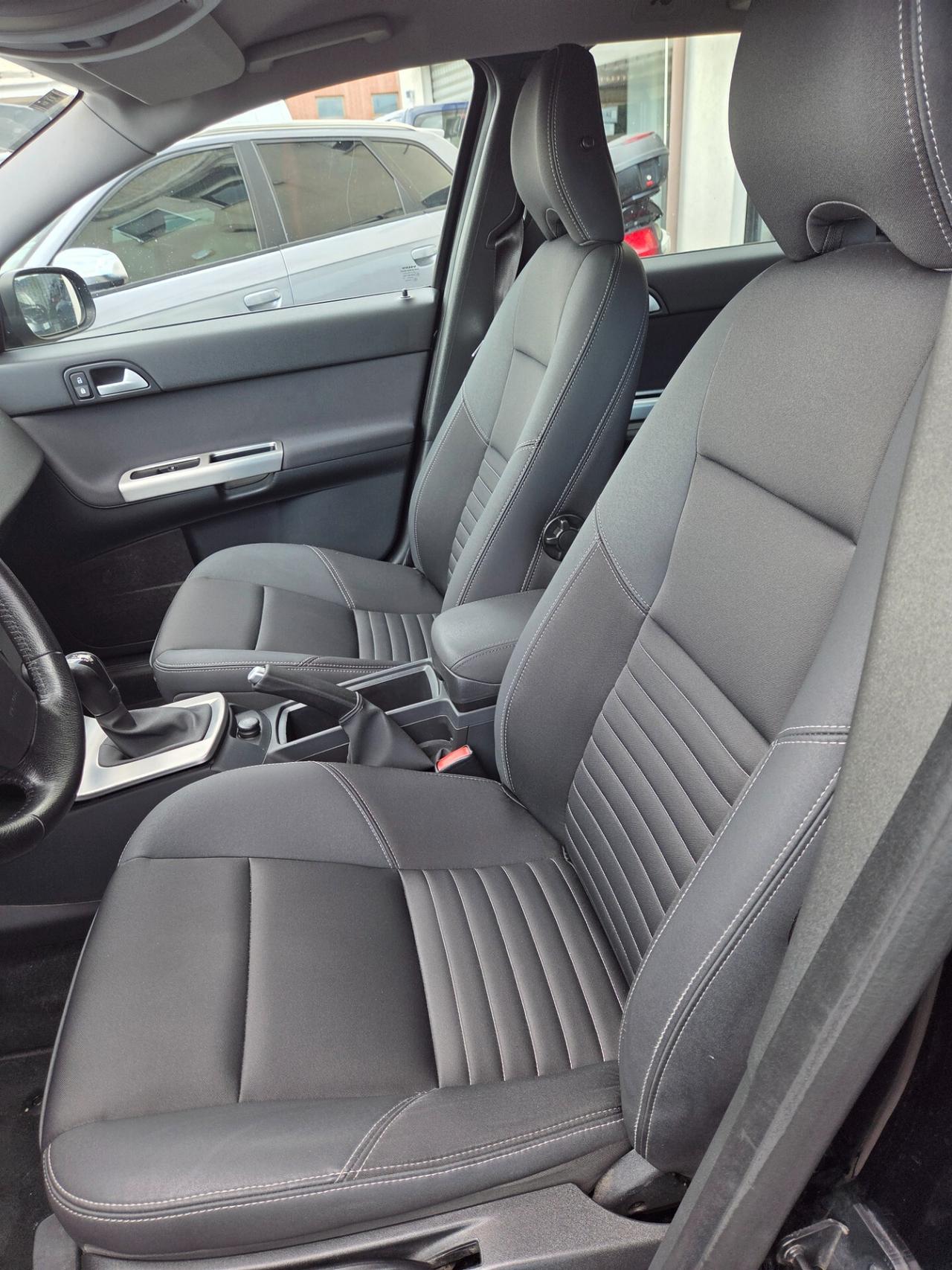 Volvo V50 1.6 16V cat Summum
