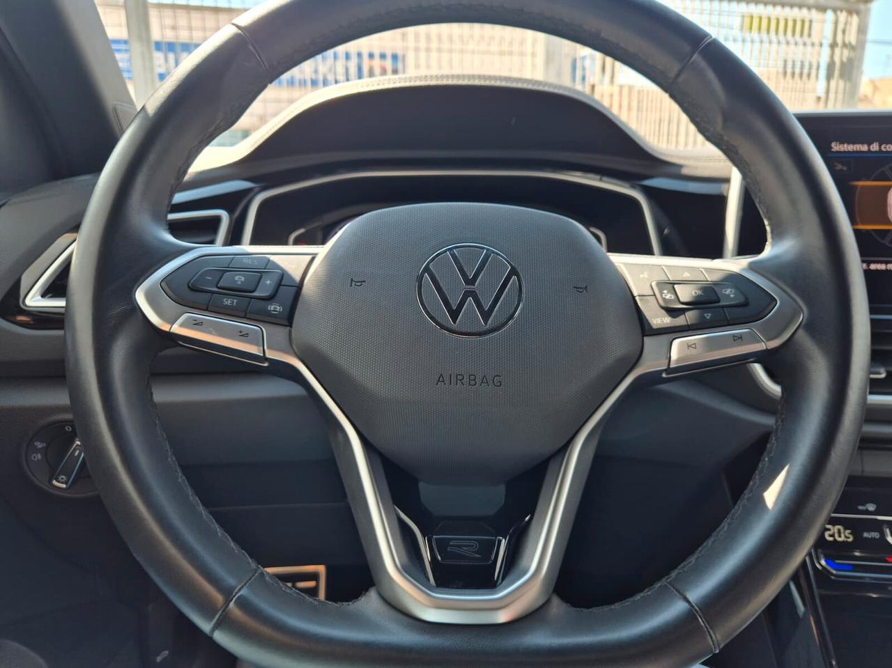 Volkswagen T-Roc 2.0 TDI 150CV DSG R-Line
