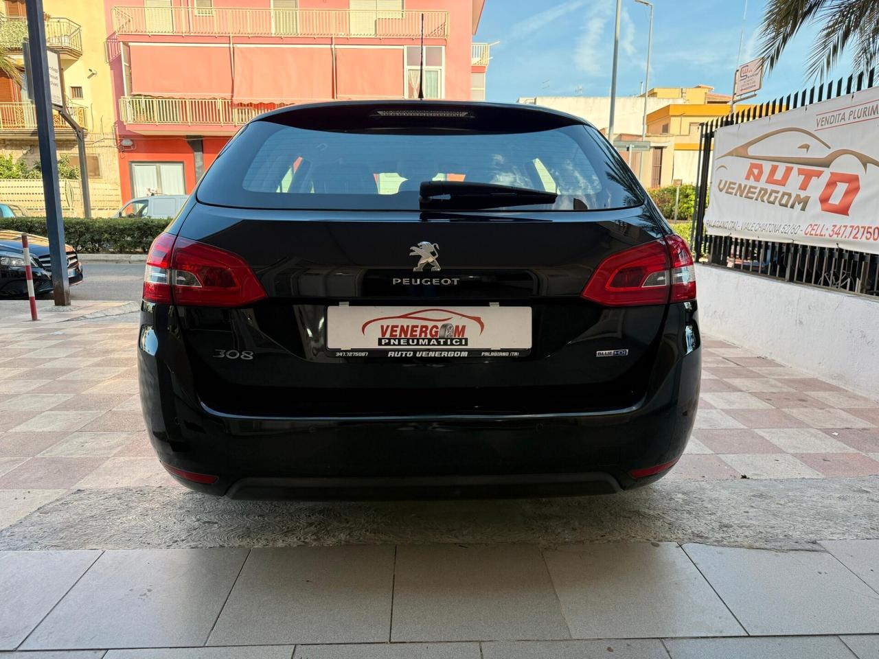 Peugeot 308 BlueHDi 150 S&S SW Allure