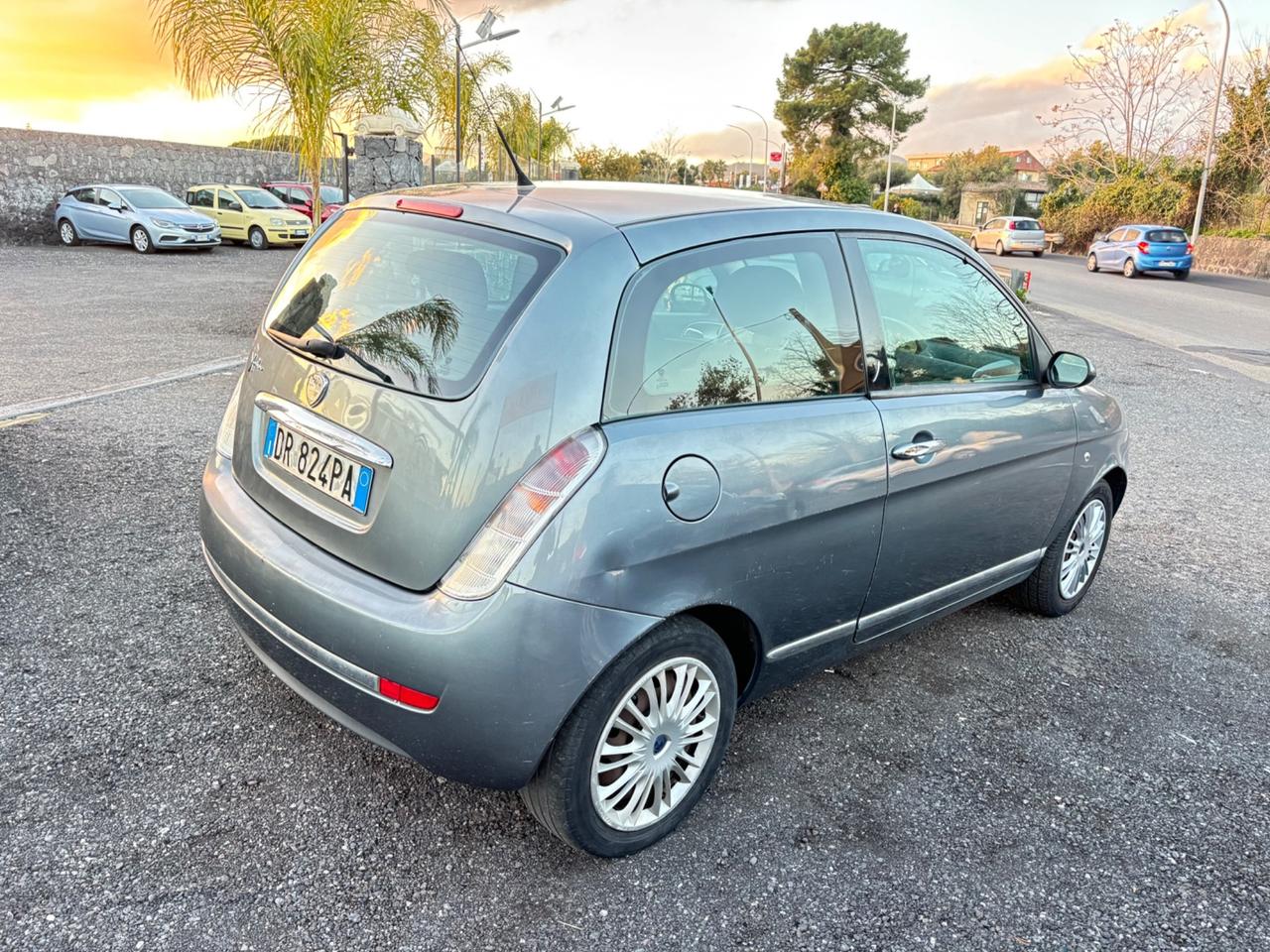 Lancia Ypsilon 1.2 Argento