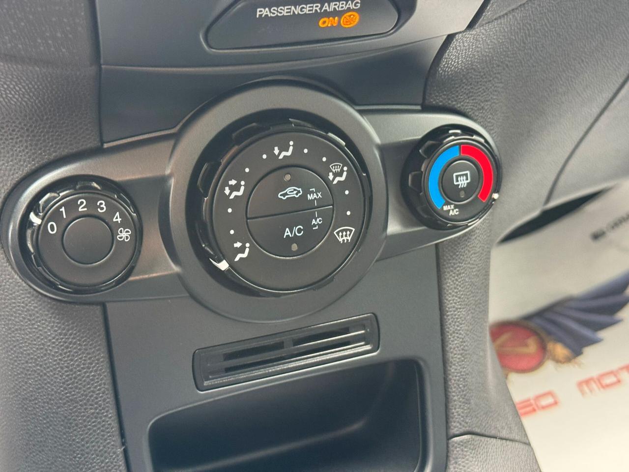 Ford Fiesta 1.4 5 porte Bz.- GPL