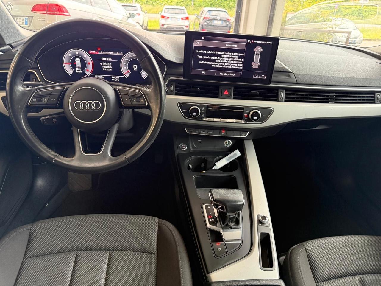 Audi A4 Avant 30 TDI/136 CV S tronic Business