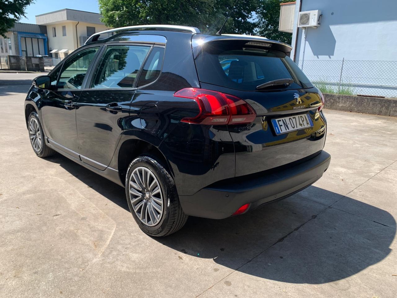 Peugeot 2008 PureTech 82 Active