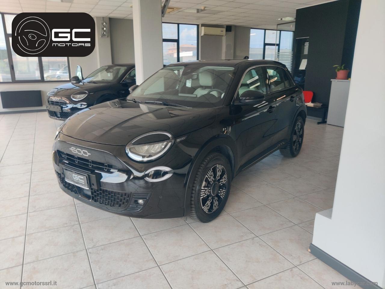 Fiat 600 Hybrid 100 CV DCT MHEV