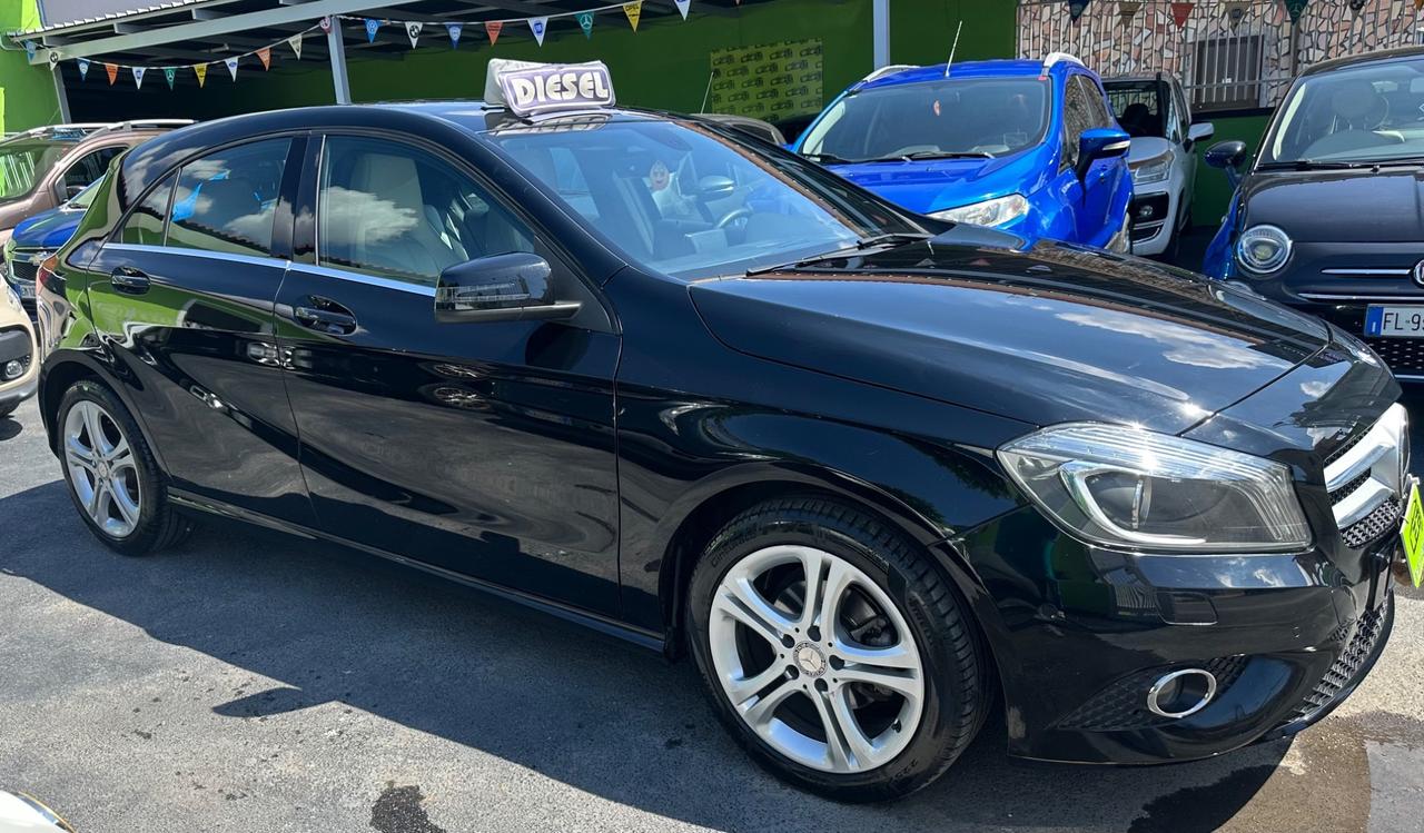 Mercedes-benz A 180 160 CDI Dark Night Edition 2014