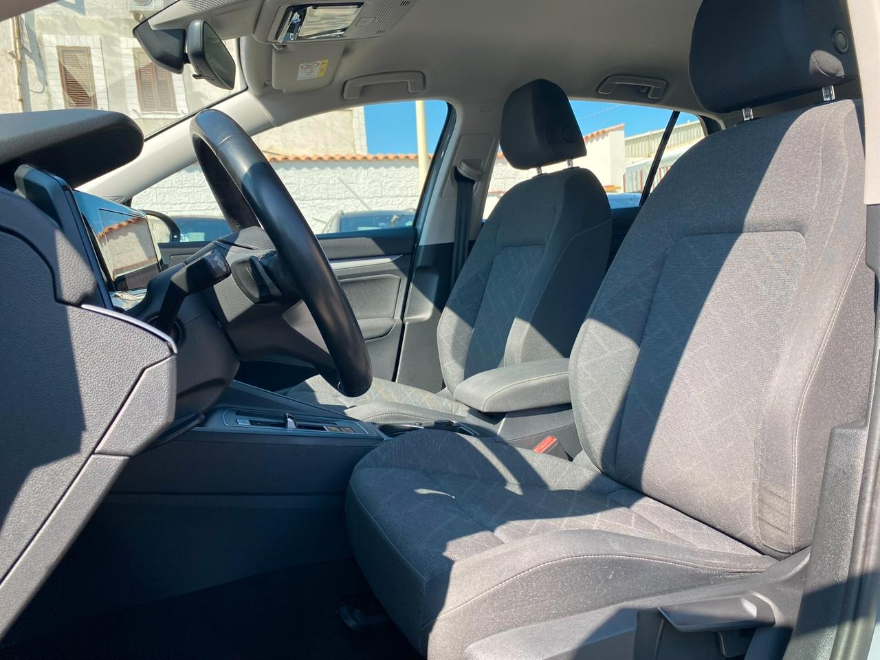 Volkswagen Golf Life 2.0 TDI 116CV DSG