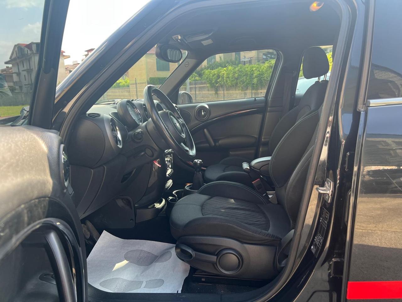 MINI Cooper D Countryman R60 1.6 Navi/Park/Xenon/Bluetooth