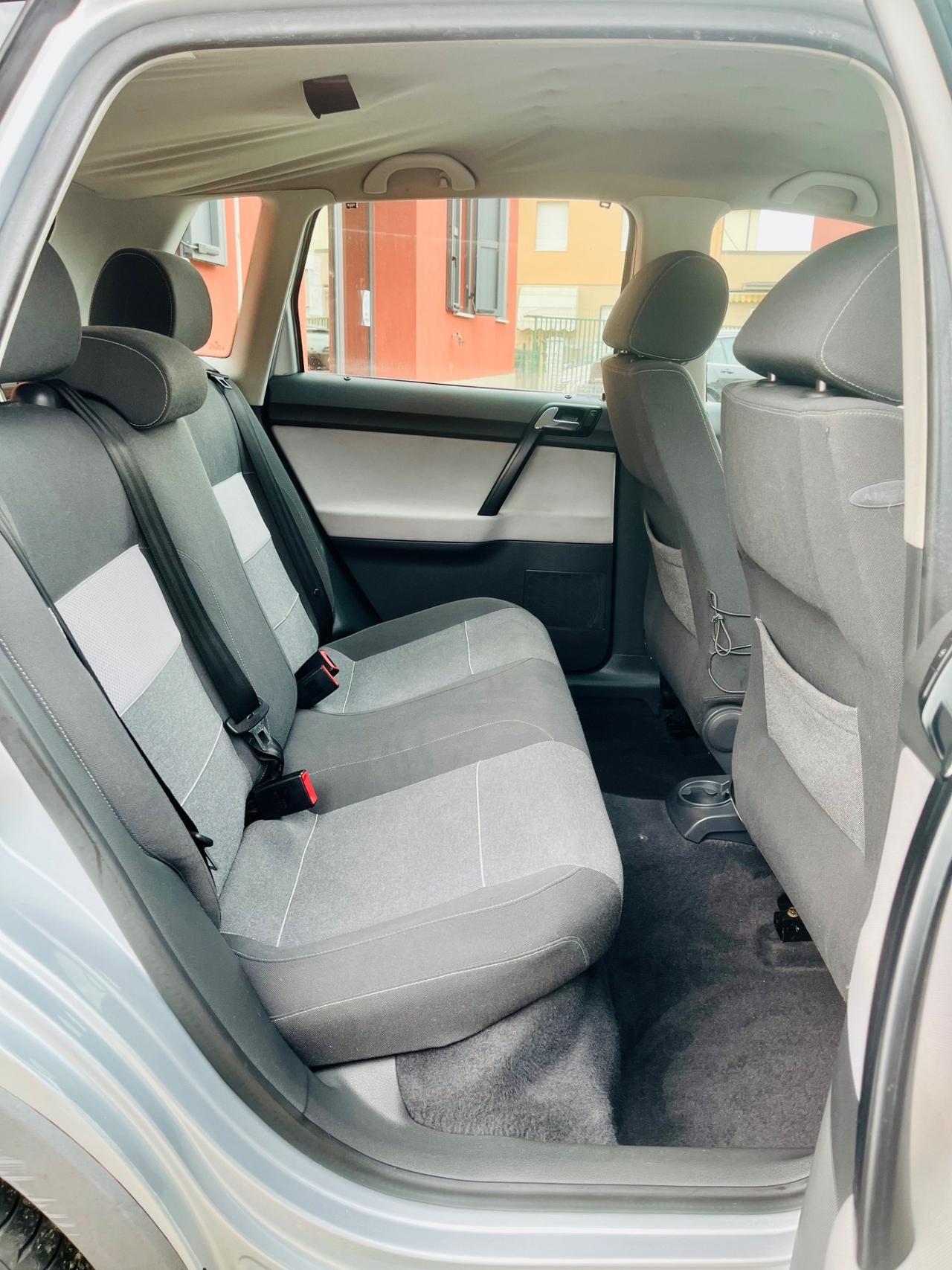 Volkswagen Polo Fun 1.4 75cv