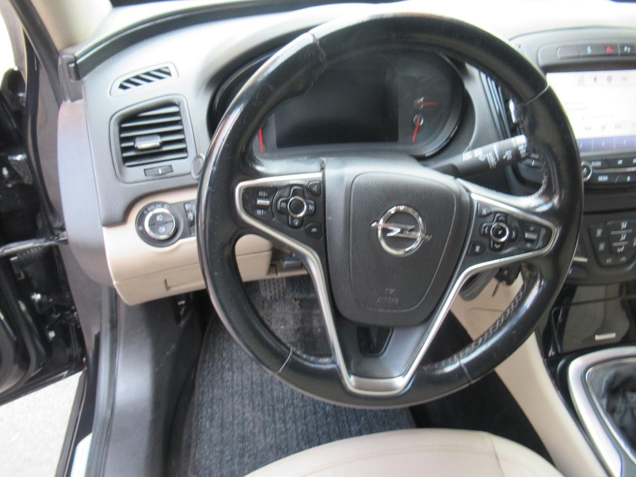 Opel Insignia 2.0 CDTI 170CV Start&Stop Sports Tourer Cosmo Business