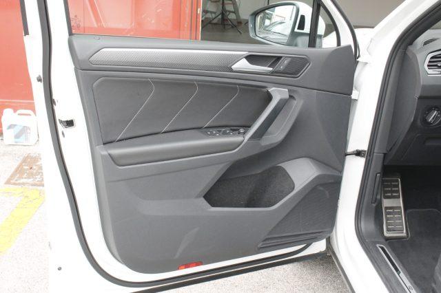 VOLKSWAGEN Tiguan 1.5 TSI 150CV DSG IQ.LIGHT R-Line Unicoprop.