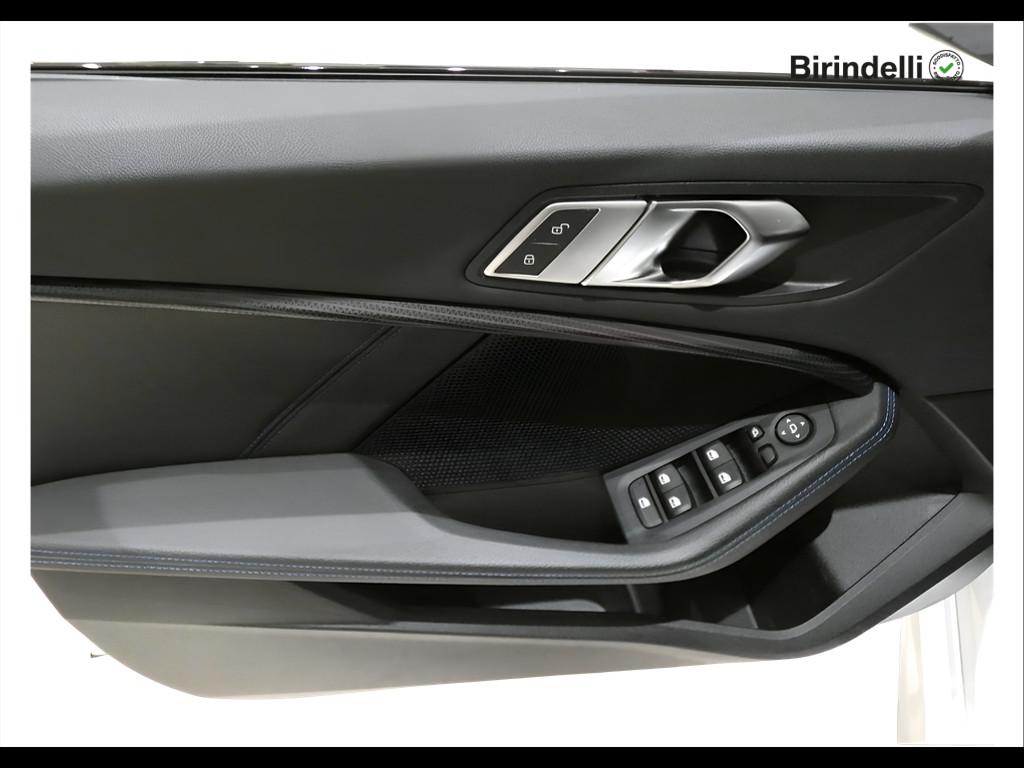 BMW Serie 1 (F40) - 116d 5p. Msport