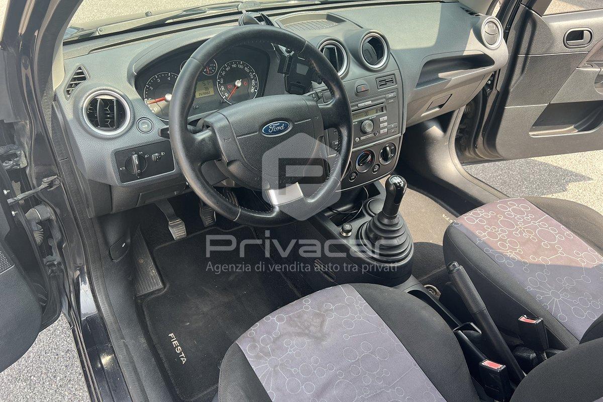FORD Fiesta 1.2 16V 3p. Titanium