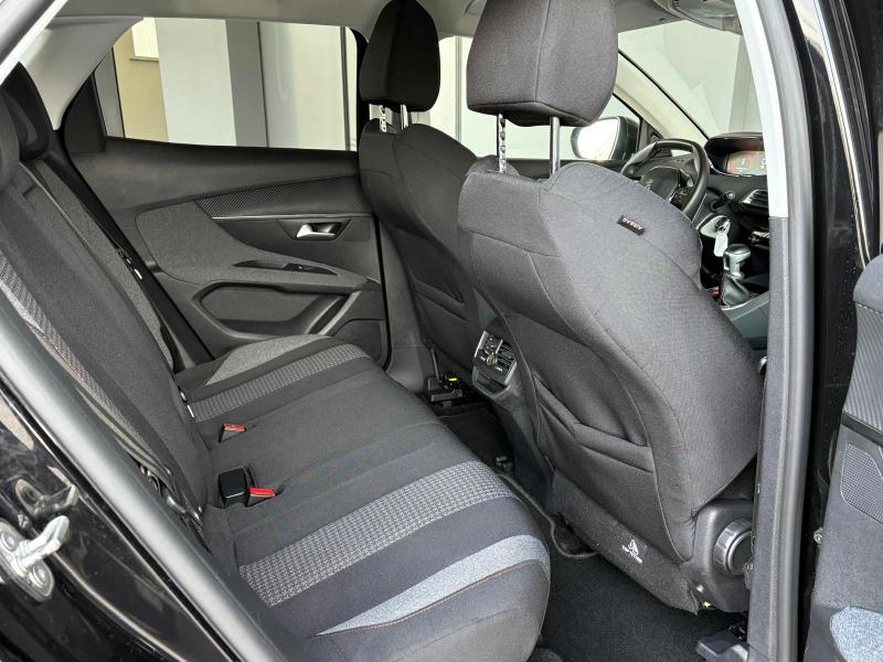 Peugeot 3008 1.5 Bluehdi Active S&S 130cv