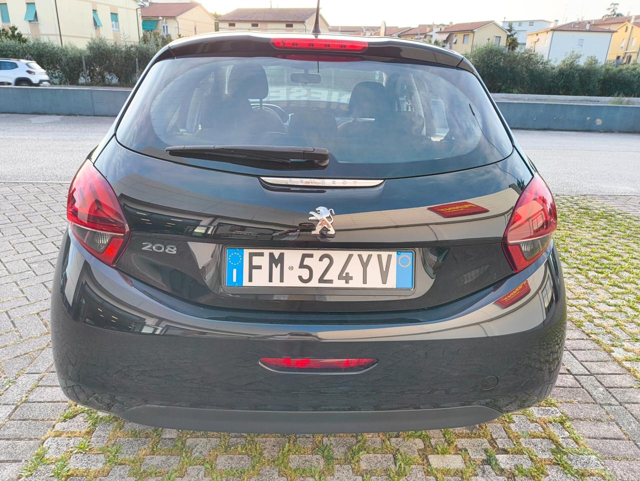 Peugeot 208 1.4 BlueHDI 75cv Euro 6