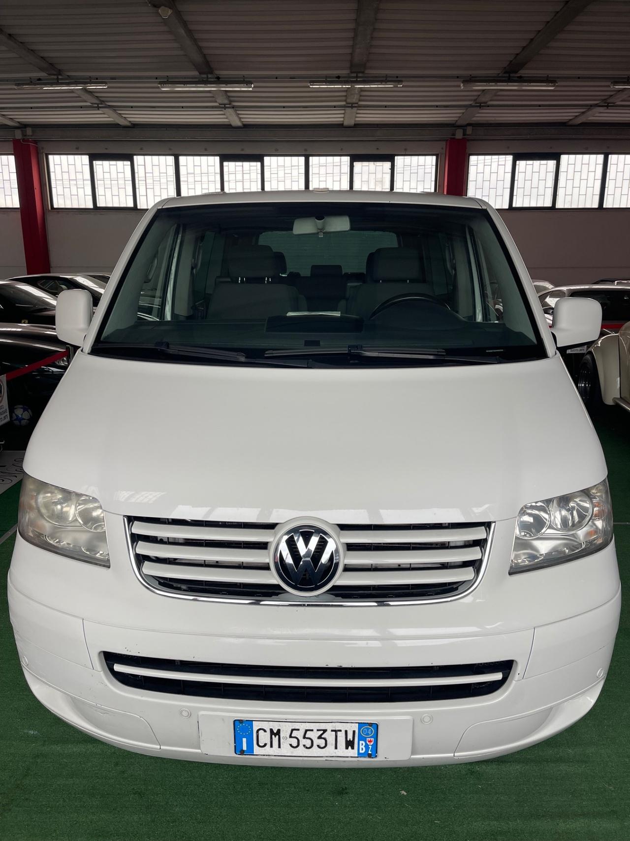 Volkswagen Multivan T5 2.5 TDI 7 Posti PERMUTE RATE