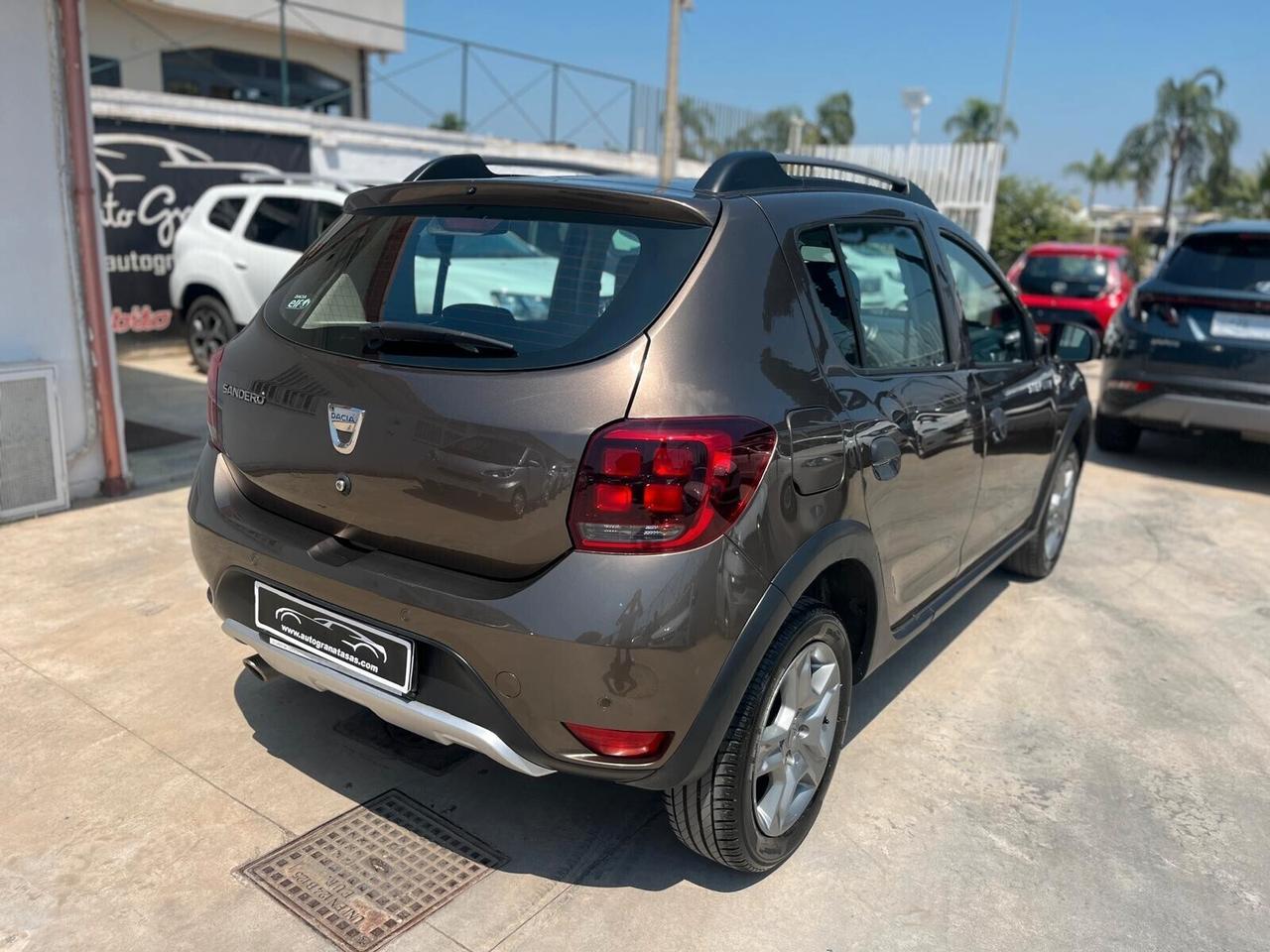 Dacia Sandero Stepway 1.5 dCi 90cv /LED Navi Cruise