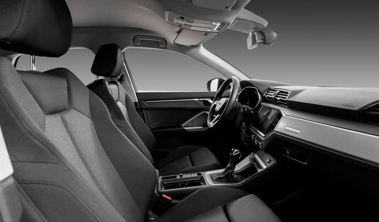 Audi Q3 Sportback 45 TFSIe S line Business