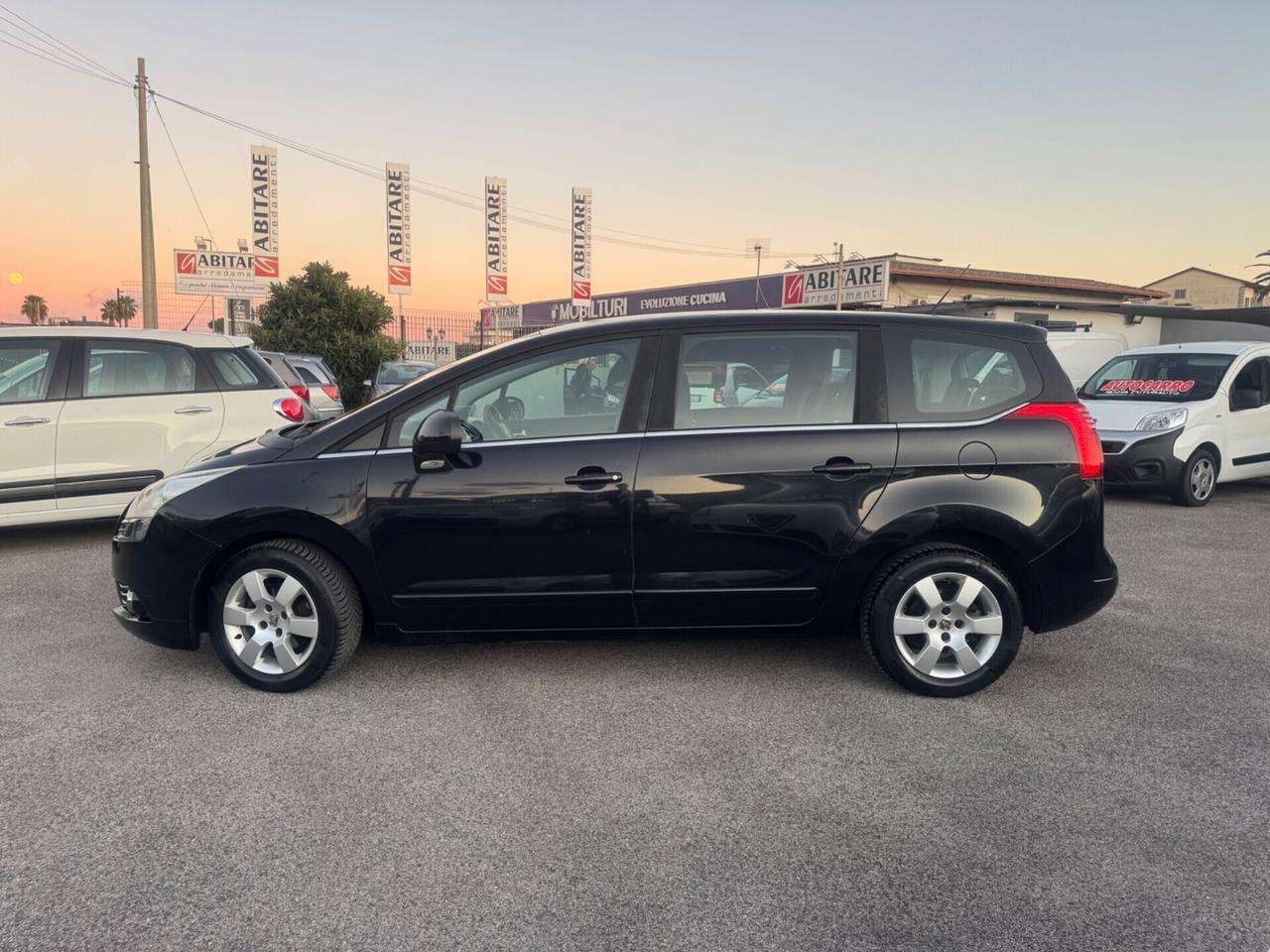 Peugeot 5008 1.6 HDi 112CV Business 7 posti