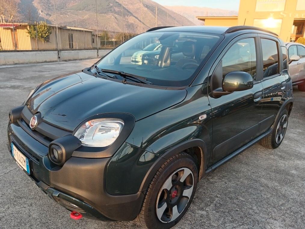 Fiat Panda Cross 1.0 FireFly S&S Hybrid