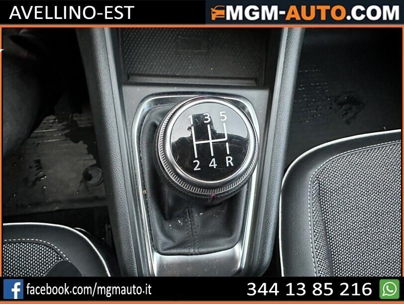 Renault Captur TCe 100 CV GPL Intens