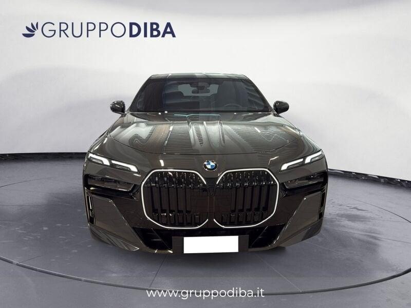 BMW Serie 7 G70 2022 740d mhev xdrive MSport Pro auto