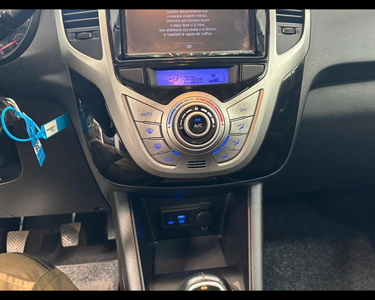 HYUNDAI ix20 - ix20 1.4 Comfort FL E6