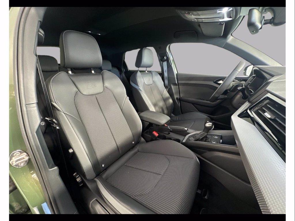 AUDI A1 sportback 40 2.0 tfsi identity black 207cv s-tronic del 2025