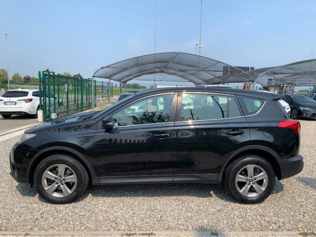 TOYOTA RAV 4 MY23 RAV4 2.0 D-4D 2WD Active