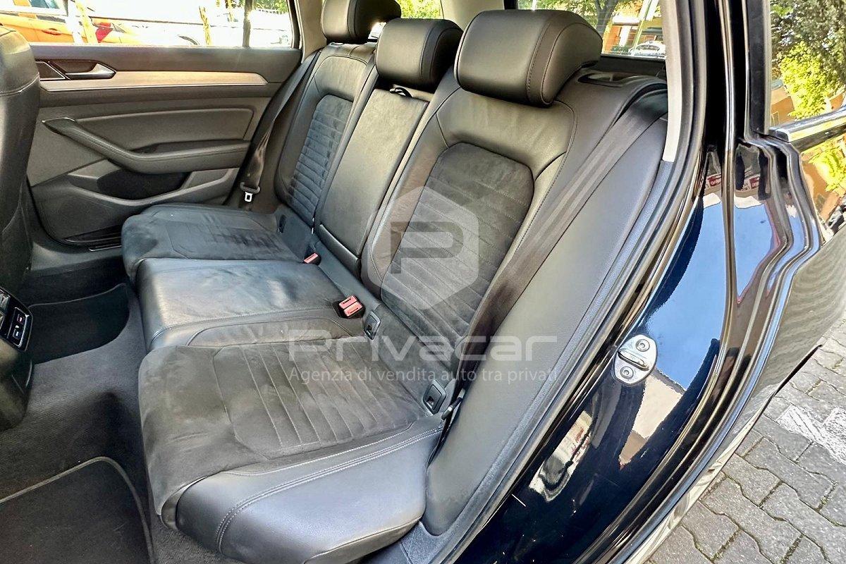 VOLKSWAGEN Passat Variant 2.0 TDI DSG Executive BlueMotion Tech.