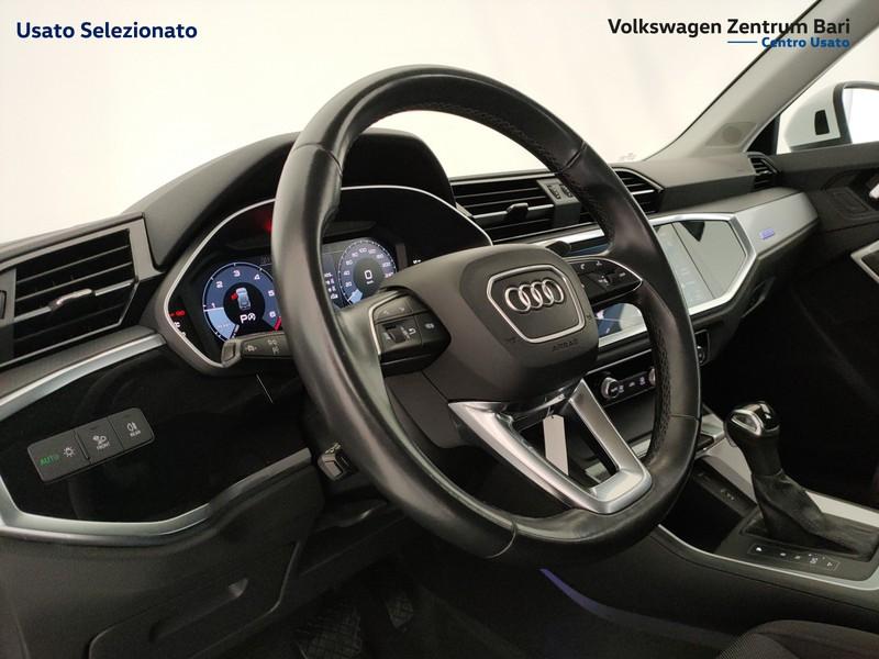 Audi Q3 35 2.0 tdi business advanced quattro s-tronic