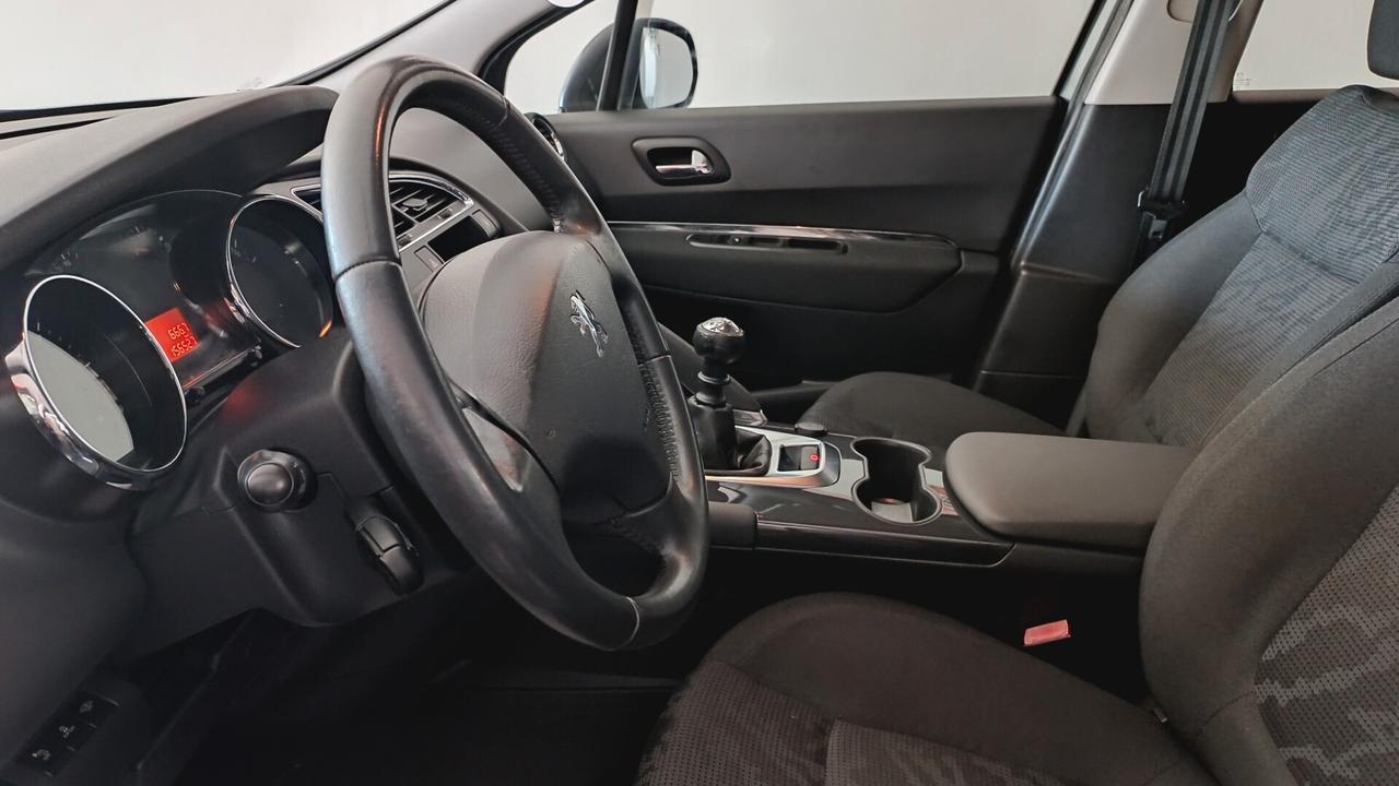 Peugeot 3008 1.6 HDi 115CV Style