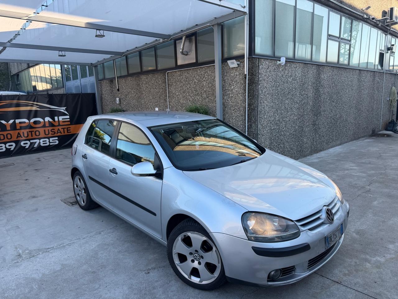 VW GOLF 1.9 TDI 105CV 77KW CERCHI 17