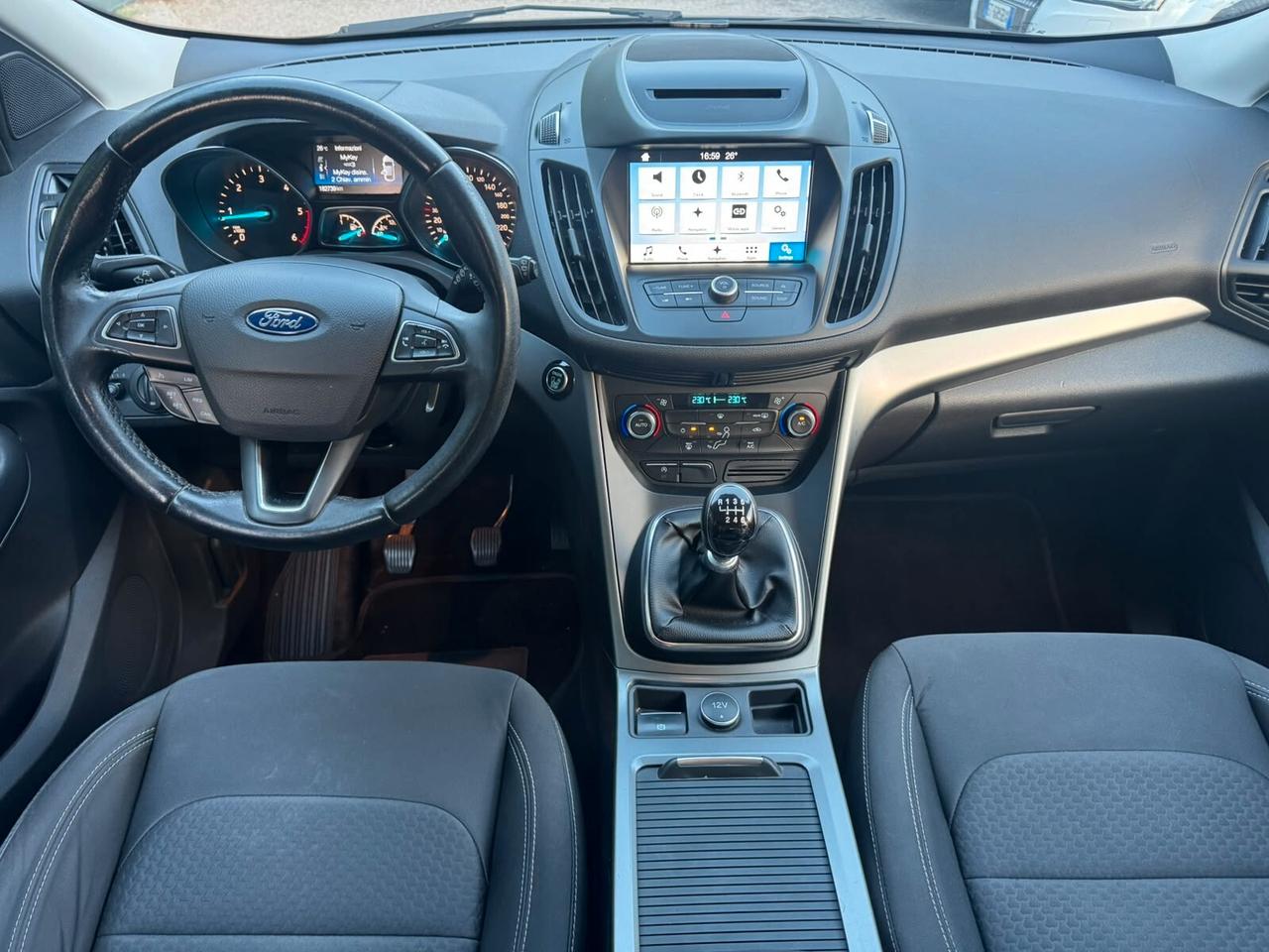 Ford Kuga 1.5 TDCI 120 CV S&S 2WD Titanium